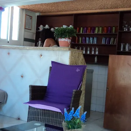 Zefyros Hotel