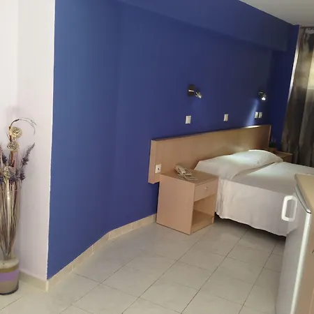 Zefyros Hotel