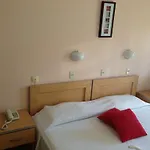 Zefyros Szálloda