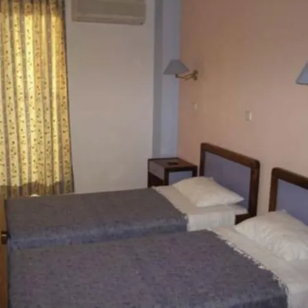 Zefyros Hotel