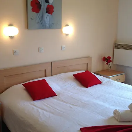 Zefyros Hotel